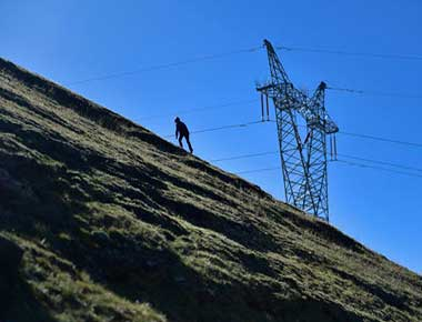 甘書家：低壓節電為（wéi）難（nán）關 節能產品磨一（yī）劍